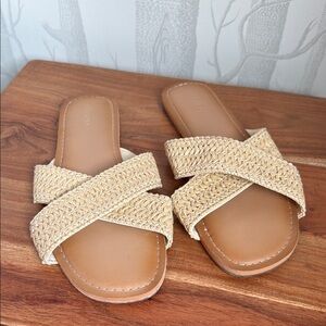Old Navy Tan Woven Sandals